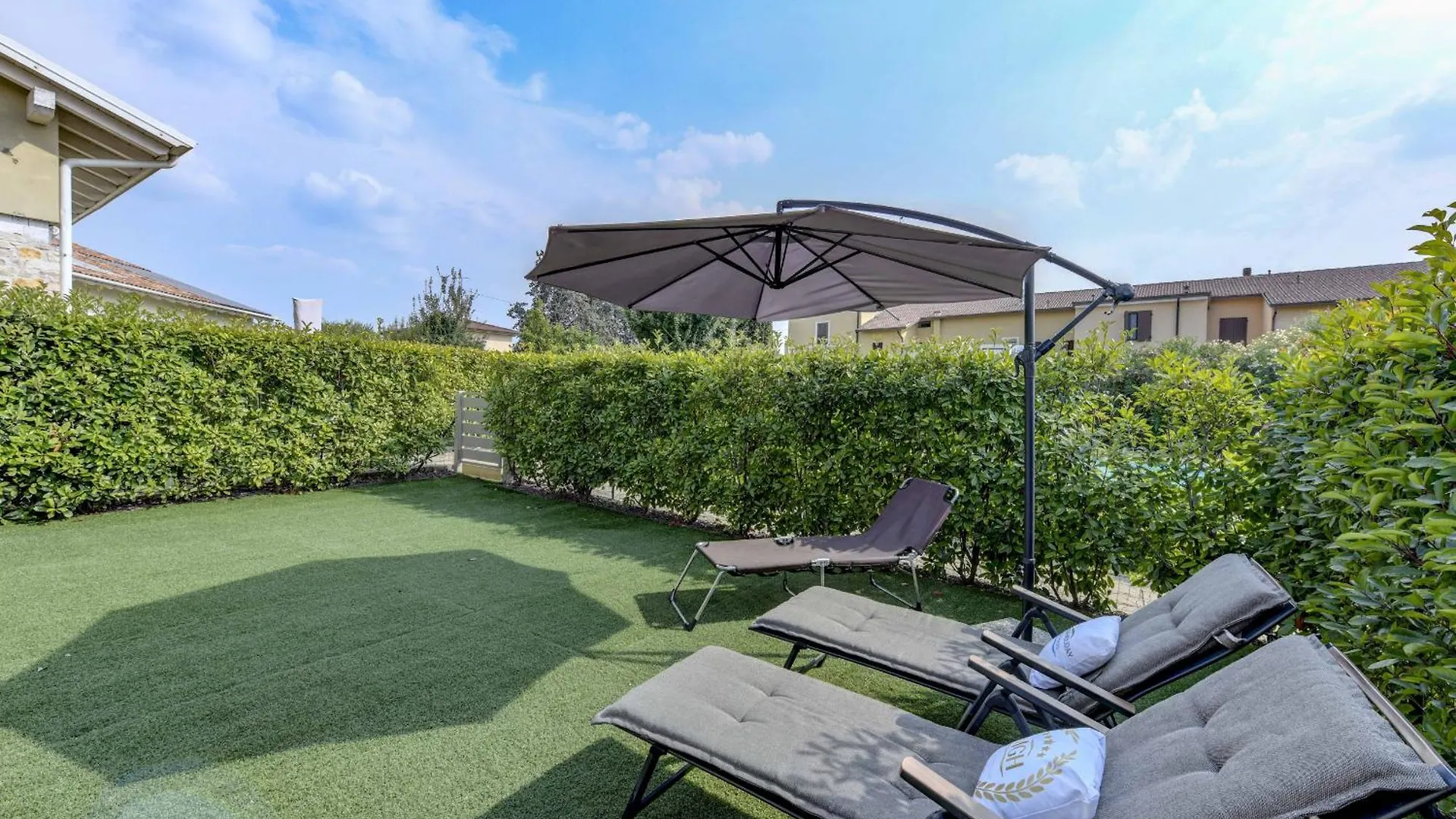 Mgh Luxury - Villa Marlene Peschiera del Garda 0*,