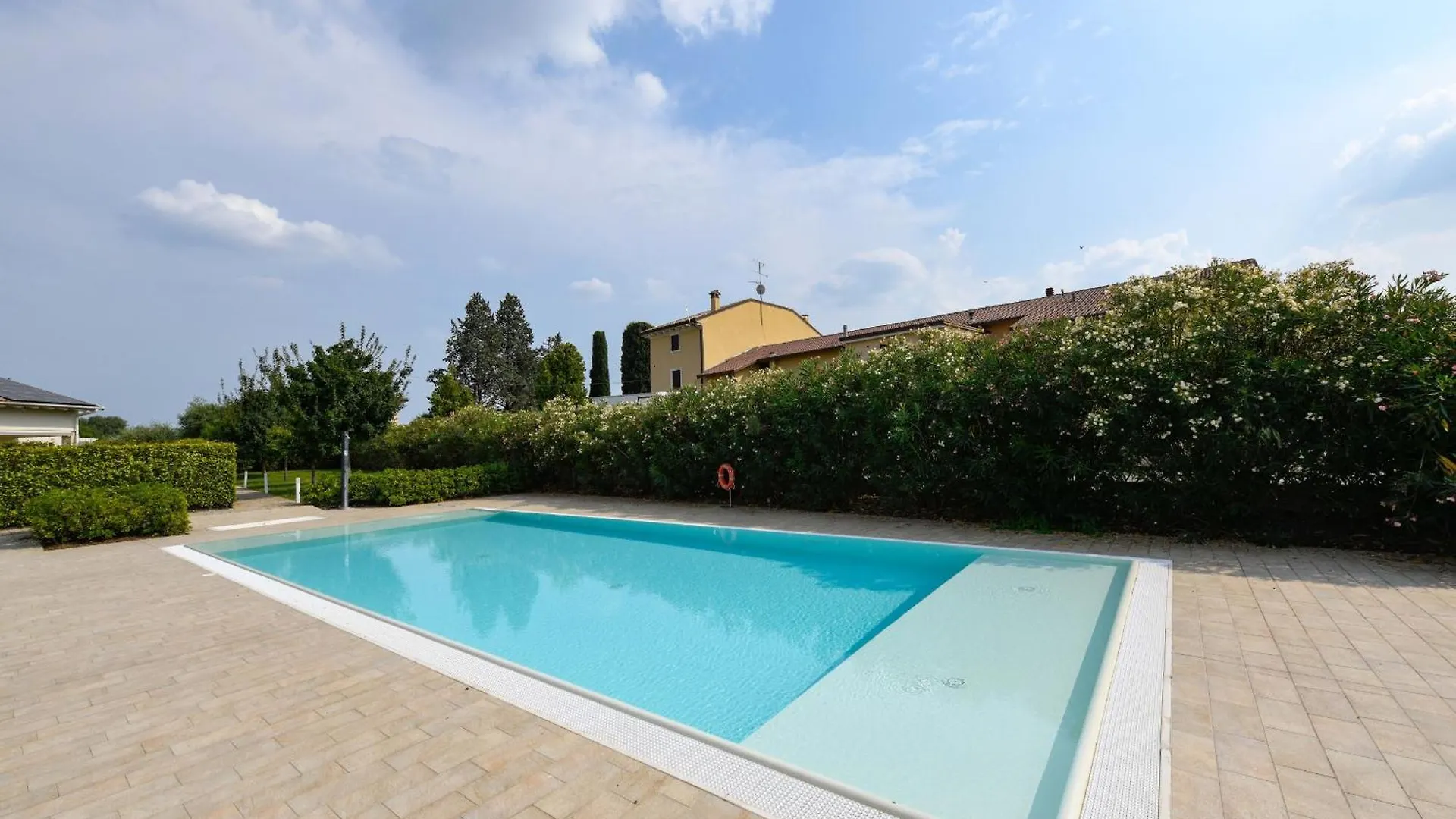 Mgh Luxury - Villa Marlene Peschiera del Garda 0*,